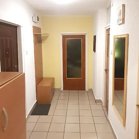 Apartament Mall *